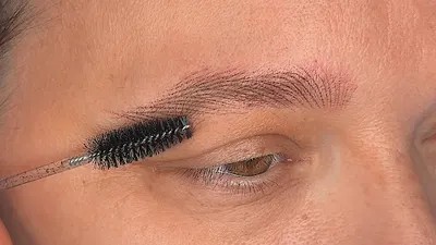 NOIRE Makijaż permanentny brwi ust Paznokcie Manicure hybrydowy PhiBrows Ombre Brows HairStroke Metoda włosa Pedicure
